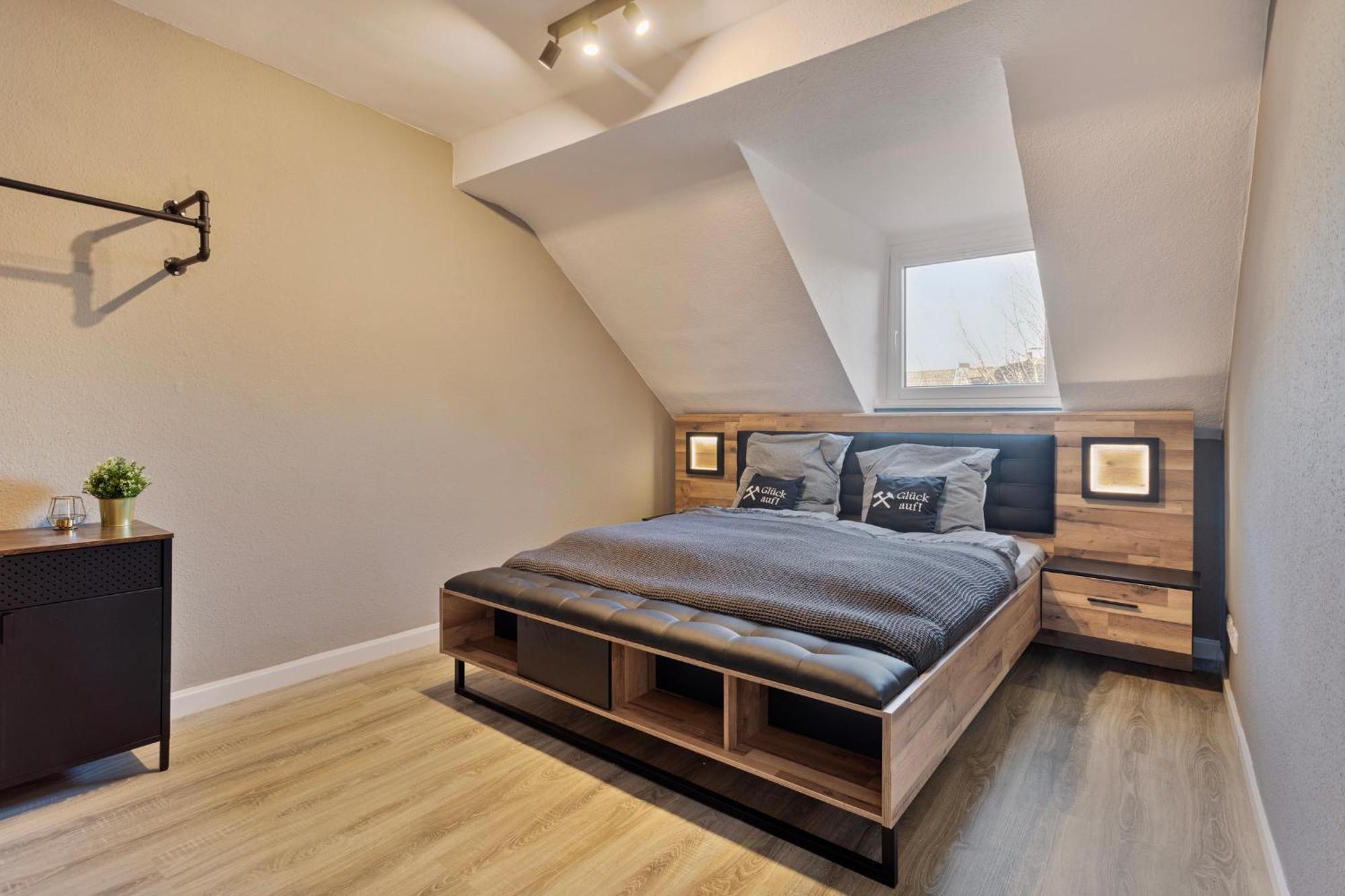 Zeche Trifft Villa Apartments By Cordis Sky Fuer Bis Zu 4 Personen 5 Minuten Zur Messe Essen Oder Hauptbahnhof Exterior foto